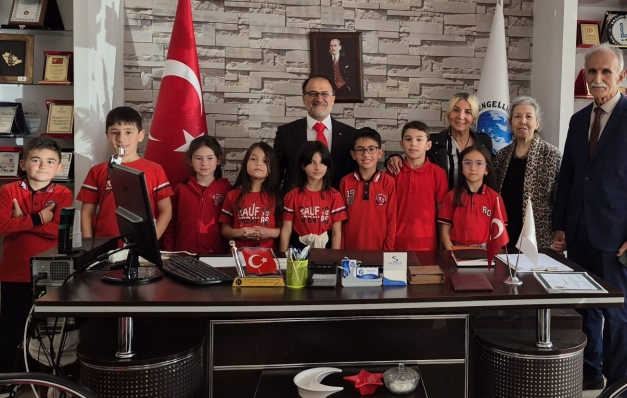 Küçük yüreklerin engellilerle dayanışması